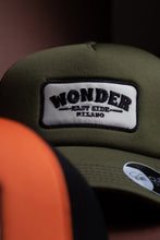 Carica l'immagine nel visualizzatore di Gallery, Malnatt Snapback “ WONDER ” Black Logo
