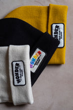 Carica l'immagine nel visualizzatore di Gallery, Berretto "Wonder"
